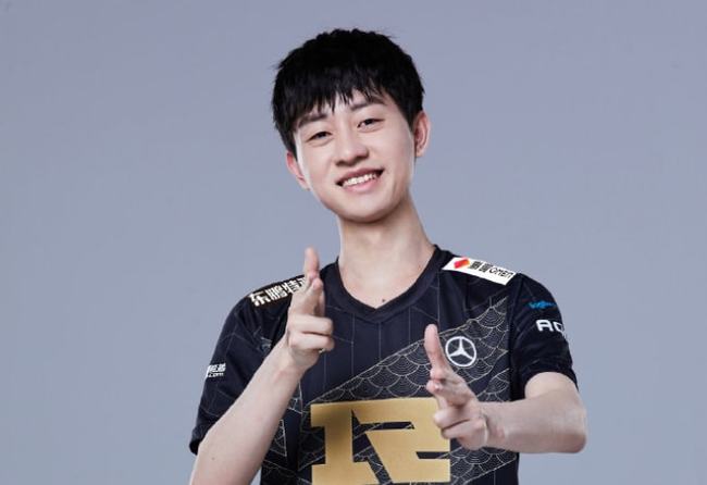 重磅！巴萨续约谈判取得突破 天才中场留队在望